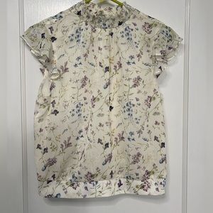 Short sleeve mock neck blouse. Small.